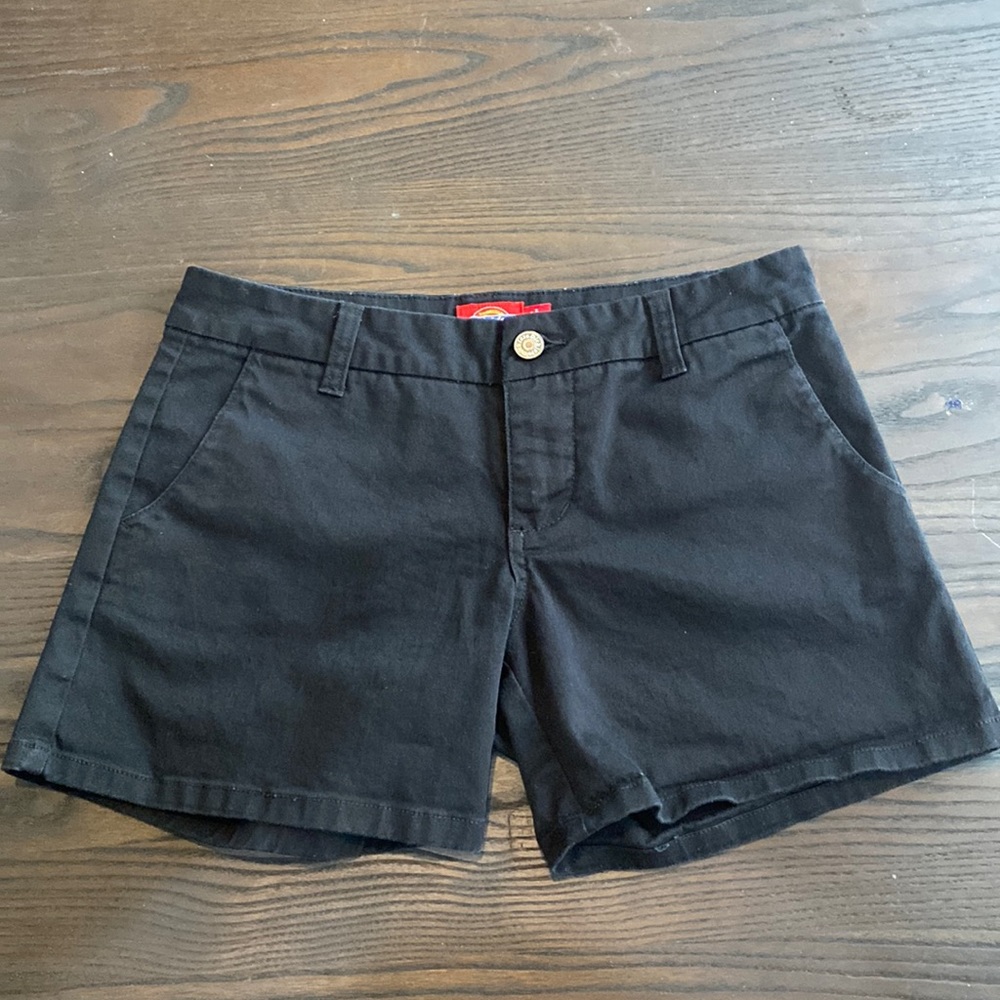 Dickies Shorts Sz 5 Black.